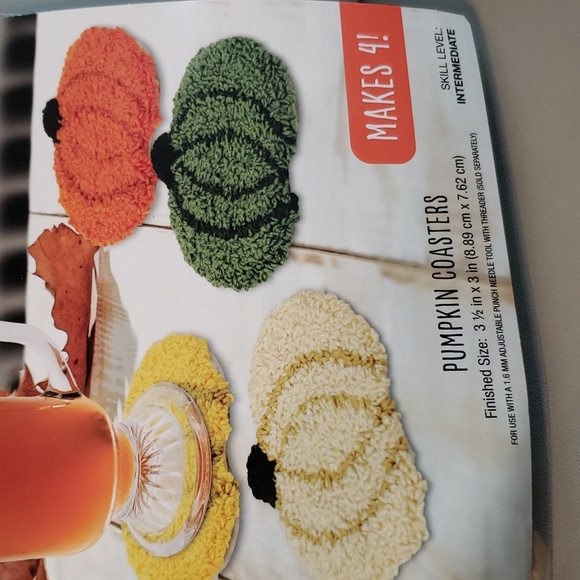 Set of 4 Pumpkin Coasters Punch Needle Kit NEW - Picture 2 of 6